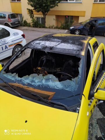 Taxiurile incendiate intenționat