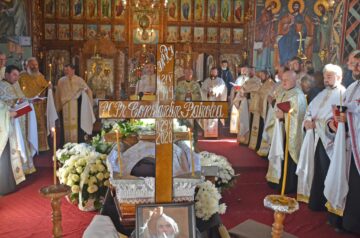 Părintele jertfelnic slujitor al Domnului Constantin Patrolea a fost condus către ceruri Foto Constantin Agafiței