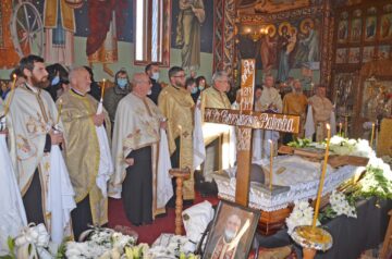 Părintele jertfelnic slujitor al Domnului Constantin Patrolea a fost condus către ceruri Foto Constantin Agafiței