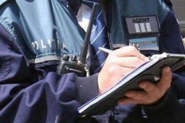 Măști sanitare oferite și amenzi aplicate de polițiști, în controale la lăcașurile de cult