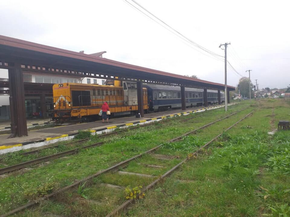 Trenul de Putna Sursa: Pagina Calea ferata Dornești - Putna Trenul de Putna Sursa: Pagina Calea ferata Dornești - Putna