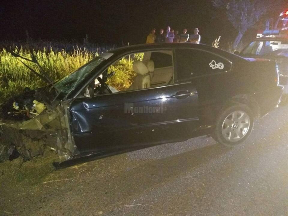 Impactul dintre cele două mașini a fost deosebit de violent