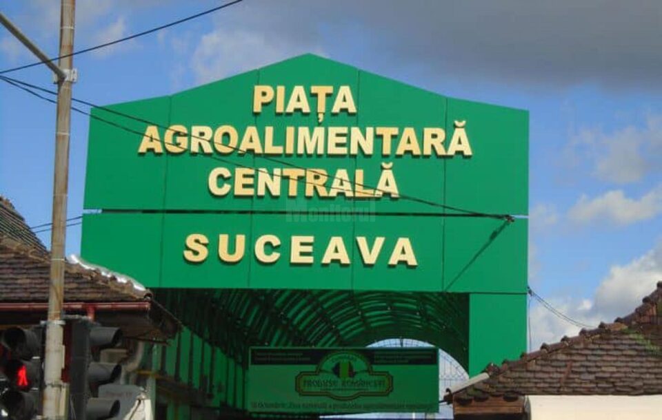 La Piața Centrală 50 de mese vor fi mutate în partea din spate La Piața Centrală 50 de mese vor fi mutate în partea din spate