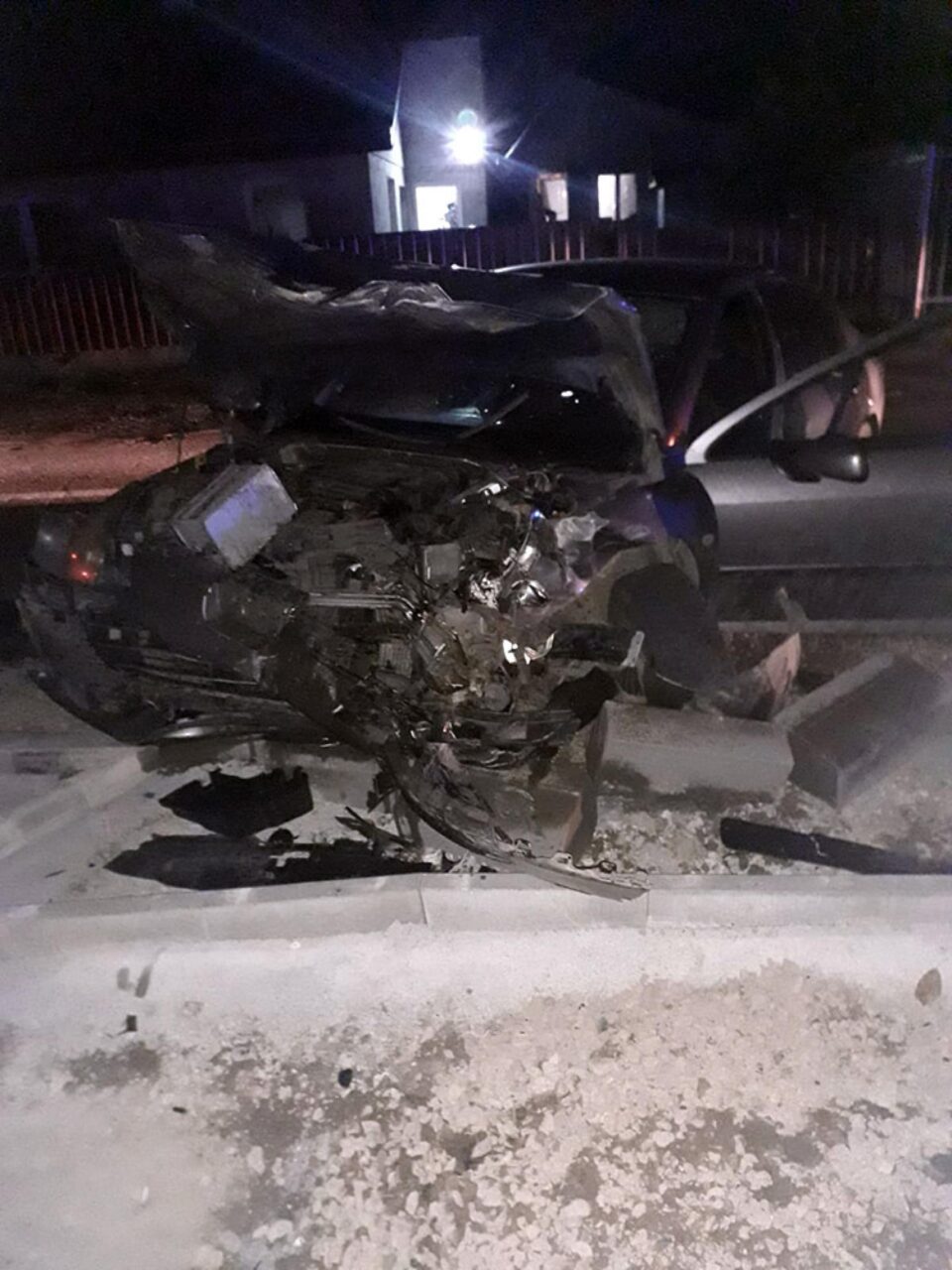 Trei oameni răniți după un accident la Gălănești