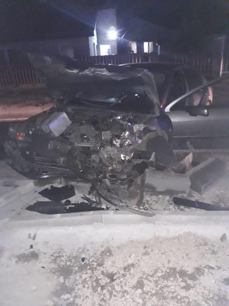 Un șofer băut a provocat un accident după ce a intrat pe contrasens deși drumul era drept