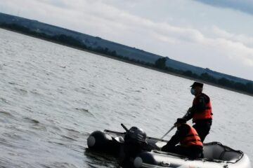 Pescarii, căutați de pește de jandarmi