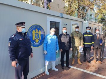 Containerele se amplasează în curtea Spitalului de Urgență Suceava