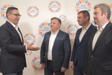 Victor Ponta, Octavian Ilisoi, Emanuel Havrici și Cătălin Nechifor