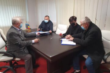 Semnarea contractului de asigurare a încălzirii în Complexul Comercial Bazar
