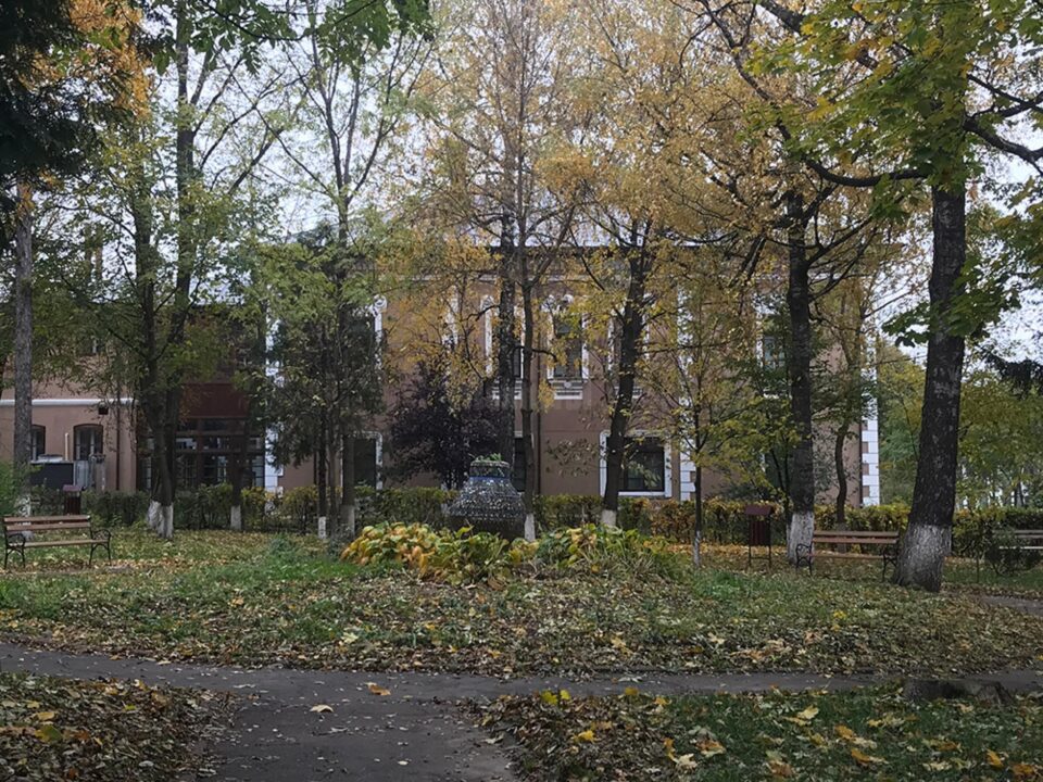 Parcul Prefecturii din Fălticeni va fi reabilitat cu fonduri europene Parcul Prefecturii din Fălticeni va fi reabilitat cu fonduri europene