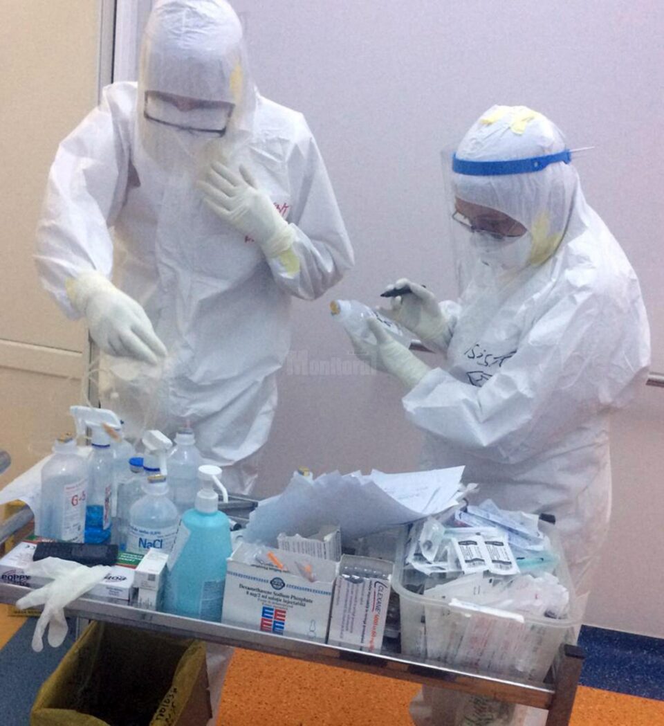 Asistente din secția de Pneumologie din cadrul Spitalului Județean Suceava Asistente din secția de Pneumologie din cadrul Spitalului Județean Suceava