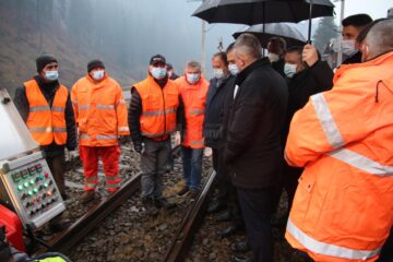 Demonstrația funcționării utilajului de sudură a traverselor