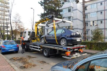 Masina abandonată ridicată de pe domeniul public al municipiului Suceava