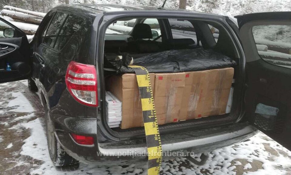 Țigări din magazine duty free, confiscate în zona de frontieră
