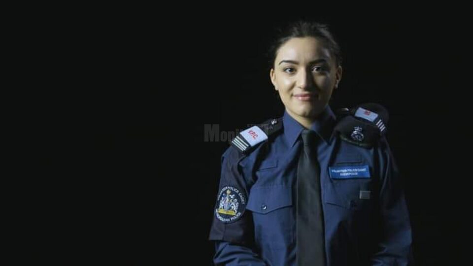 Rădăuțeanca Andreea Vlădeanu, aleasă „cadetul anului” de către Poliția Metropolitană din Londra
