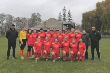 Fetele de la Colegiul „Nicu Gane” Fălticeni au început bine campionatul Ligii a II-a. Foto Alex Săvescu