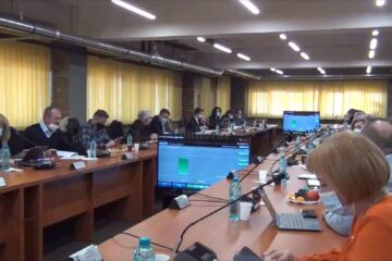 Aleșii locali suceveni au aprobat joi acordarea de burse școlare în valoare de 570.000 de lei