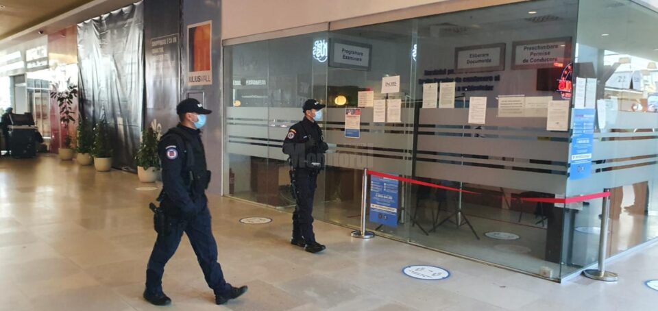 DNA și DGA au descins la Serviciul Permise și Înmatriculări DNA și DGA au descins la Serviciul Permise și Înmatriculări