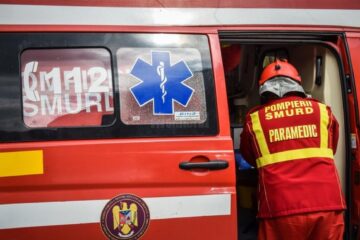 O femeie a ajuns la spital cu arsuri, în urma unui incendiu la Frătăuții Vechi