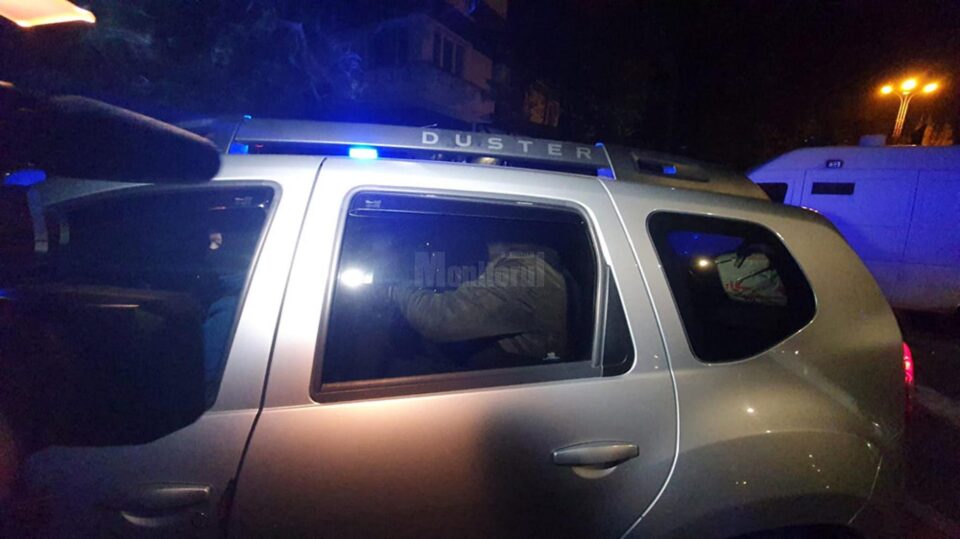 Ofițer anticorupție, reținut pentru 24 de ore de procurorii DNA Suceava