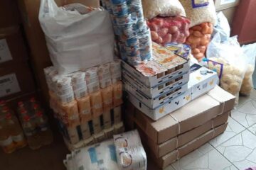 (foto voluntariat) Începând din această lună „Banca de ce (n)-ai nevoie”, program de voluntariat și responsabilitate socială, coordonat de IȘJ Suceava