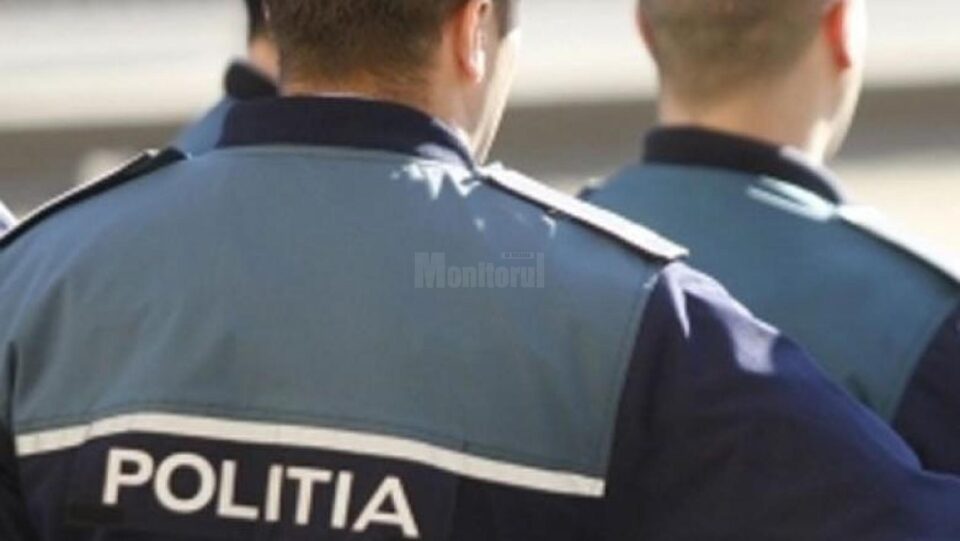 Peste 1.000 de polițiști și lucrători ai MAI, angrenați pentru siguranța procesului electoral în 560 de secții de vot Foto dobrogea.tv Peste 1.000 de polițiști și lucrători ai MAI, angrenați pentru siguranța procesului electoral în 560 de secții de vot Foto dobrogea.tv