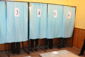 Prezența la vot în Fălticeni și Vatra Dornei, peste media națională