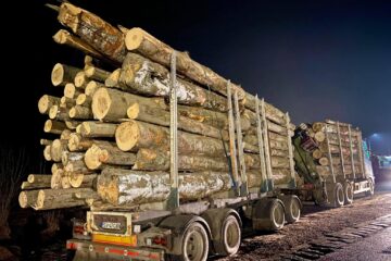 Camionul urmărit de activiști luni noapte