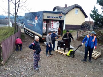 Voluntarii Asociației Tinerilor Ortodocși Suceveni continuă să facă fapte bune