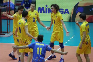 Vlad Ștreangă, cu numarul 7, a jucat pentru România la ultima Balcaniadă de juniori