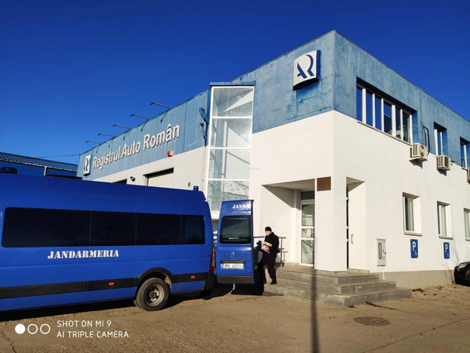 Percheziții la Registrul Auto Român Suceava