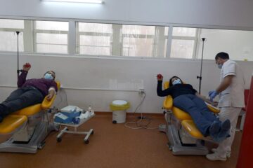 Polițiștii de la Centrul de Refugiați au donat sânge și plasmă