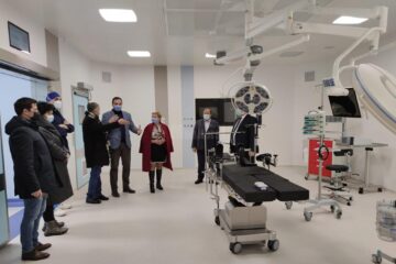 Conducerea regiunii Cernăuți a vizitat noul bloc operator al Spitalului Județean Suceava