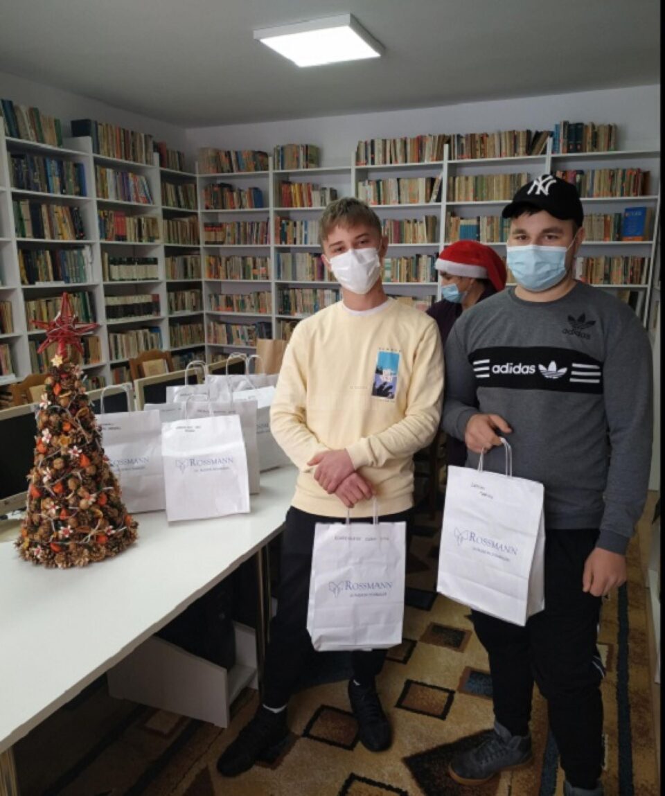 Parteneriatul „Școală – Comunitate - Operator economic” funcționează și în vreme de criză, la Colegiului Tehnic „Petru Mușat”