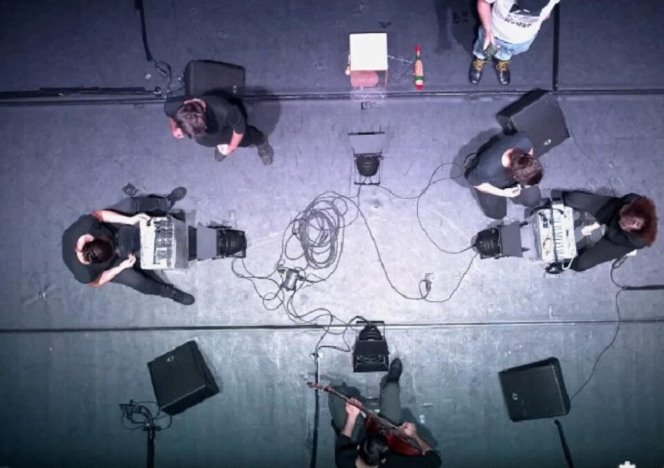 Premiera online a spectacolului Afurisilă - miniproducție muzicală a Teatrului „Matei Vișniec” Suceava