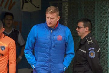 Dorin Goian și-a început cariera de antrenor la Bucovina Rădăuți, ulterior având o scurtă experiență și pe banca Forestei