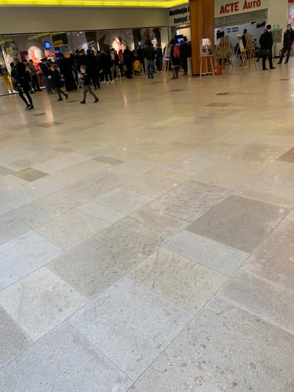 Cozi și aglomerație, la ordinea zilei, la Înmatriculări