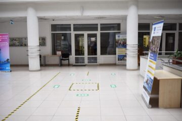 Singura instituție de învățământ public din județ rămasă deschisă este Universitatea „Ștefan cel Mare”