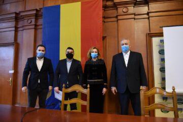 Președintele BEJ Suceava a înmânat certificatele de aleși pentru noii deputați și senatori