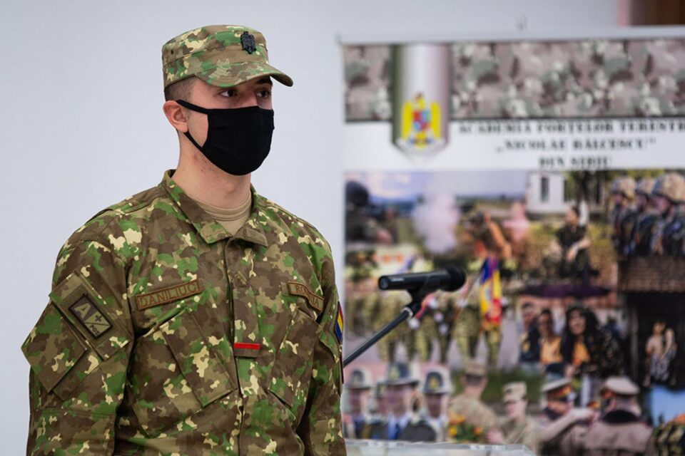 Bogdan Daniliuc, care urmează studiile la United States Military Academy West Point, a depus miercuri, 16 decembrie, jurământul de credință față de neam și țară