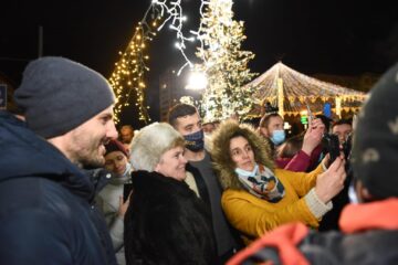 Fotografii cu simpatizanții