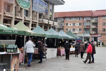 Piață țărănească “Produs în Bucovina”, deschisă de vineri in centrul Sucevei