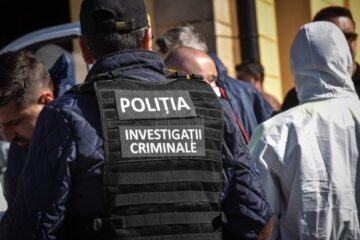 Polițiștii de la Serviciul Investigații Criminale - Urmăriri, au pus în executare mandatul