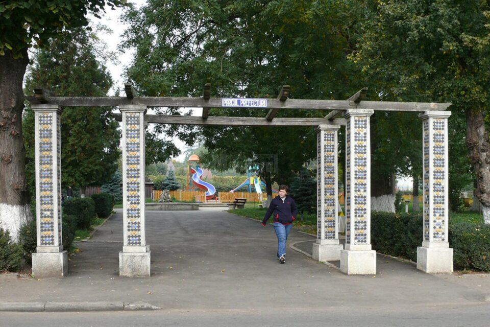 Muzeul „Mihai Sadoveanu”, Parcul Prefecturii și Corpul B al Muzeului „Ion Irimescu” vor fi reabilitate cu bani europeni