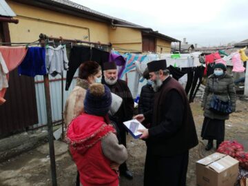 Aproape 8.000 de copii și vârstnici necăjiți au fost ajutați de voluntarii campaniei „Olimpiadele faptelor bune”