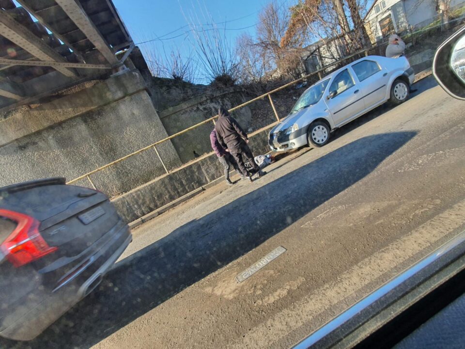 Bărbat accidentat mortal pe trecerea de pietoni, la pasarela Șcheia
