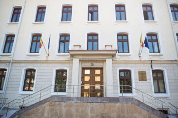 Magistrații de la Tribunalul Suceava l-au condamnat la o pedeapsă de 4 ani și 3 luni de închisoare cu executare