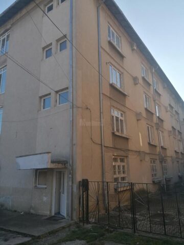 284 de copii și tineri sunt ocrotiți în case și apartamente de tip familial, după închiderea centrelor de plasament