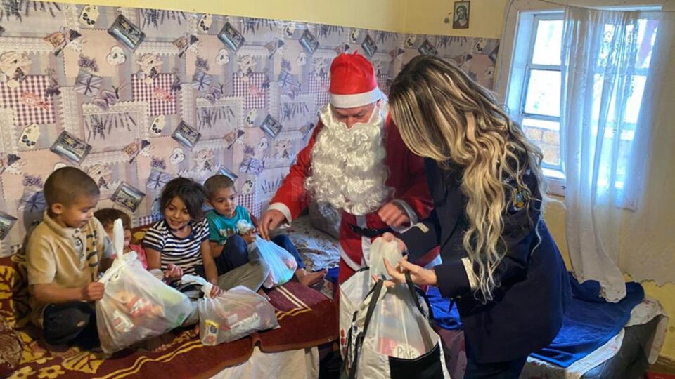 Polițiștii suceveni au fost spiridușii lui ”Moș Brian”