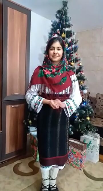 Locul I - Anița Drăgan, 12 ani, din comuna Râșca